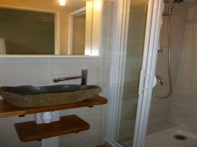 Photo F2 tout confort + PARKING PRIVE dans RESIDENCE CALME en centre ville Photo F2 tout confort + PARKING PRIVE dans RESIDENCE CALME en centre ville