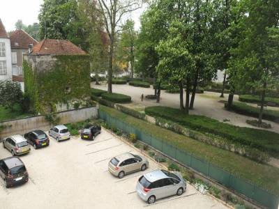 Photo Studios Meublés  face thermes Bourbonne les Bains