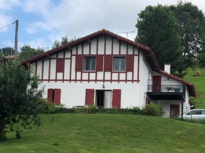 Photo A 9 KM DES THERMES DE CAMBO-LES-BAINS, APPARTEMENT EN RDC AVEC TERRASSE 