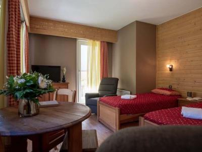 Photo GRAND STUDIO  DE 30 M2 DANS UNE RESIDENCE A 200 METRES DES THERMES DE BRIDES-LES-BAINS, 2 PERSONNES ...