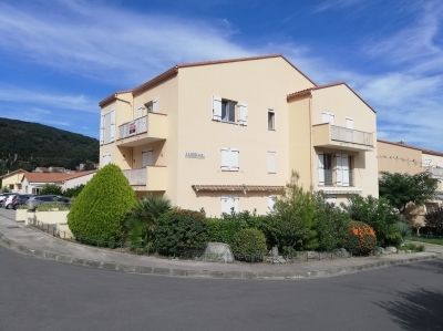 Photo STUDIO DE 26 M2 AU 3EME AVEC ASCENSEUR ET A 1 KM DES THERMES D'AMELIE-LES-BAINS