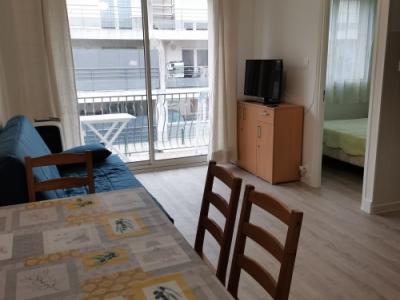 Photo A 500 METRES DES THERMES DE BALARUC, APPARTEMENT 2 PIECES AU 1ER ETAGE SANS ASCENSEUR