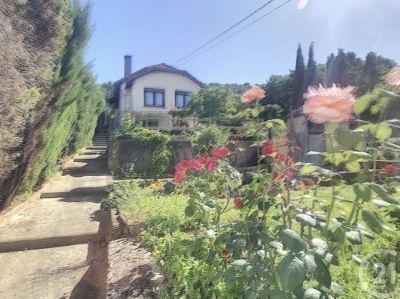 Photo MAISON AVEC 4 CHAMBRES, JARDIN ET A 700 MÈTRES DES THERMES D'AMELIE