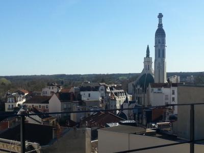 Photo PROCHE DES THERMES DE VICHY, APPARTEMENT T1 AU 6EME AVEC ASCENSEUR