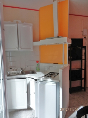Photo A 300 MÈTRES DES THERMES DE CAPVERN, STUDIO AU 1ER ETAGE SANS ASCENSEUR