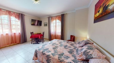 location pour curiste à Les Cluses photo 1 tbiz385