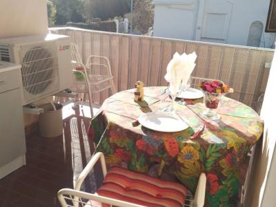 Photo Amélie les Bains : 2 pièces climatisés avec balcons et parking privé