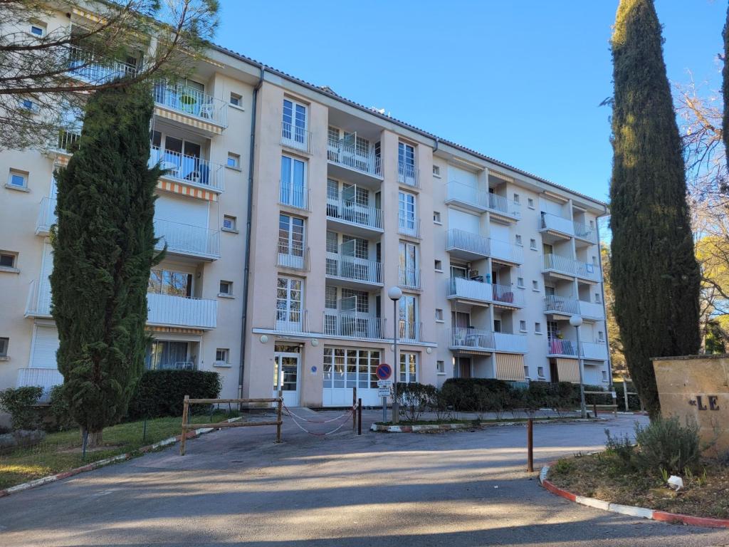location pour curiste à Gréoux-les-Bains photo 0 tbiz4266