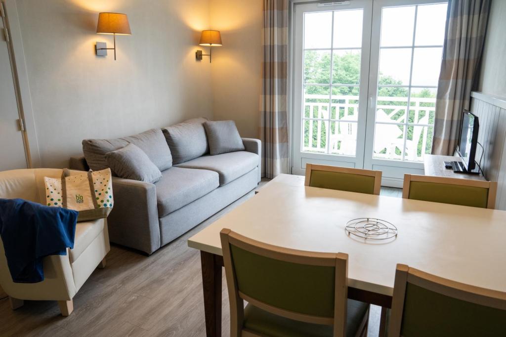 location pour curiste à Bagnoles-de-l'Orne photo 0 tbiz4270