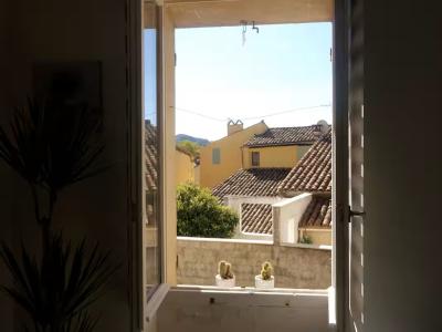 location pour curiste à Gr&eacute;oux-les-Bains photo 2 tbiz4379