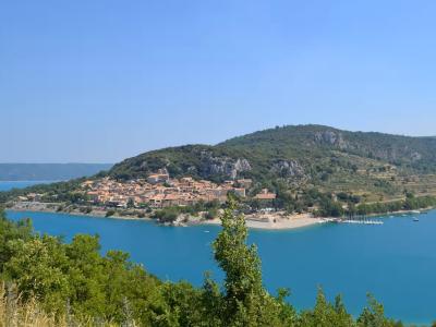 location pour curiste à Gr&eacute;oux-les-Bains photo 1 tbiz4381