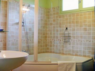 location pour curiste à Amélie-les-Bains photo 2 tbiz452